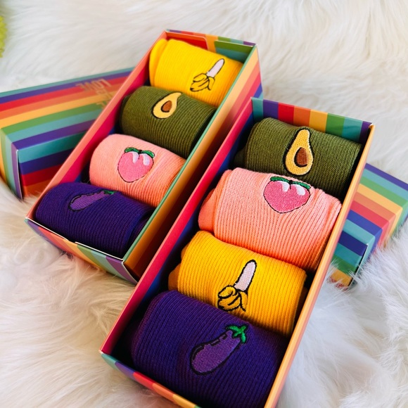 Socks - Picture 3 of 4